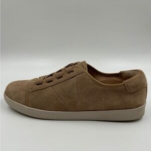 Vionic Women's Tan Suede Sneakers
